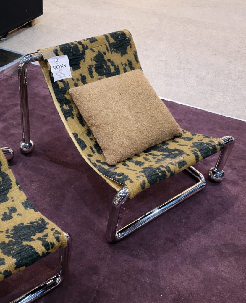 Fauteuil en acier chromé tendance décoration 2026 à Maison & Objet